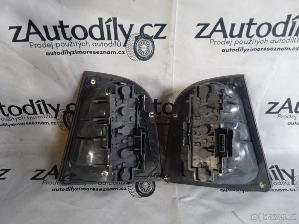 Škoda Octavia 1 zadní světlo PRAVÉ
